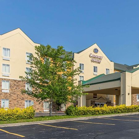 Comfort Suites Richmond Bagian luar foto